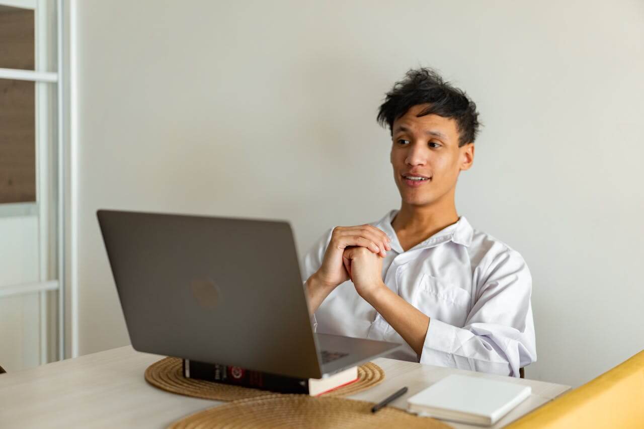 A boy taking online classes